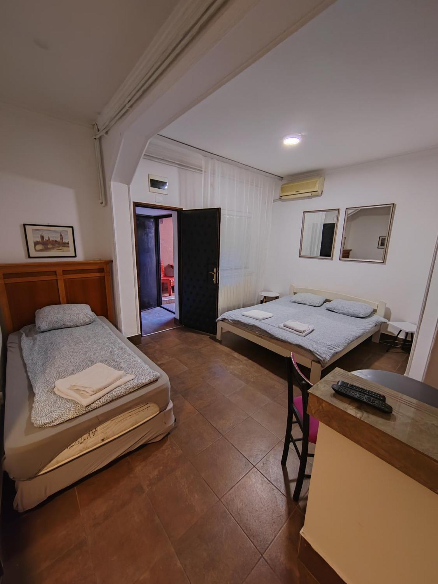 Magenta Aparthotel *